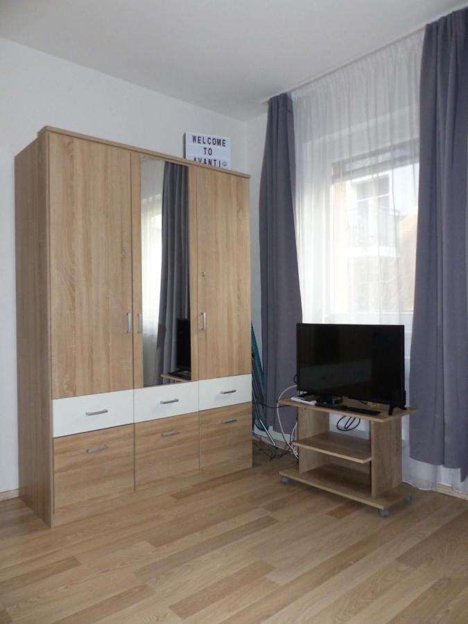 Apartment Avanti Boedapest Buitenkant foto